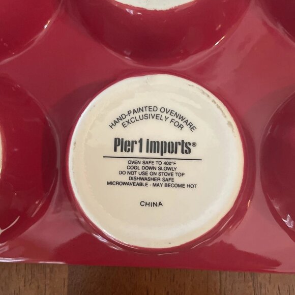 Pier 1 "Christmas Treats" Muffin Pan, Holds 6 Muffins - Picture 3 of 4